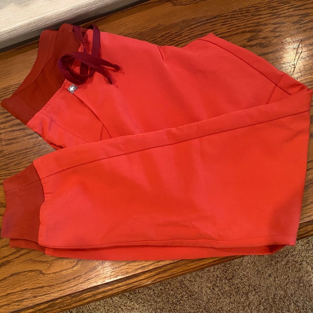 Figs Clay Zamora Jogger *Small*